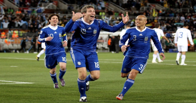 雷克尼vs胡萨维克直播_免费观看高清雷克尼vs胡萨维克直播_免费雷克尼vs胡萨维克直播频道直播-24直播